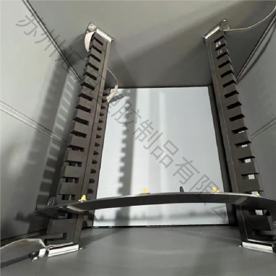 汽配前輪眉圍板箱 汽配前輪眉圍板箱